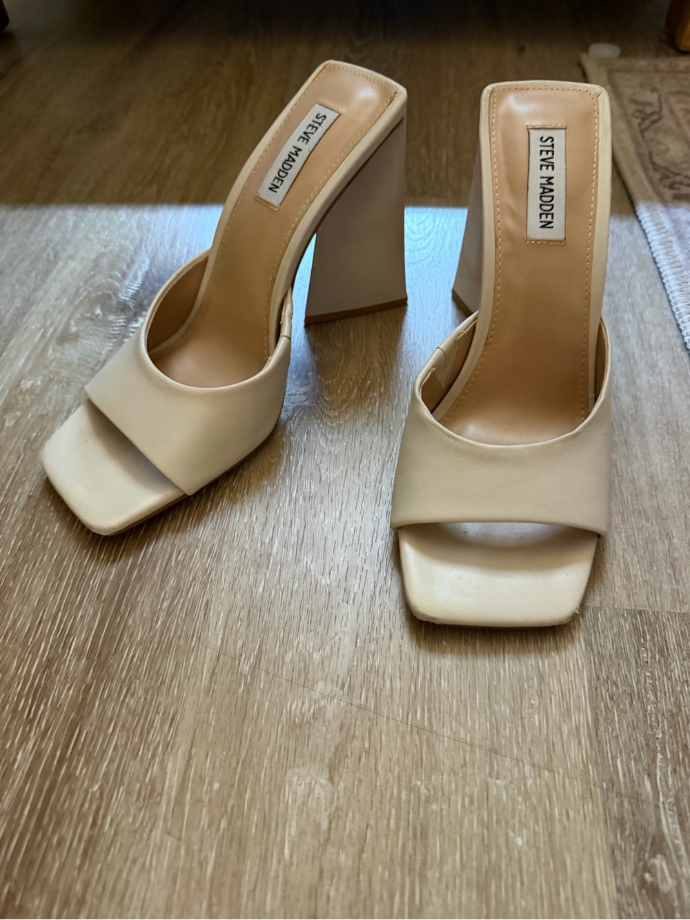 Steve Madden Nude/Cream Square-Toe Block Heel Mules